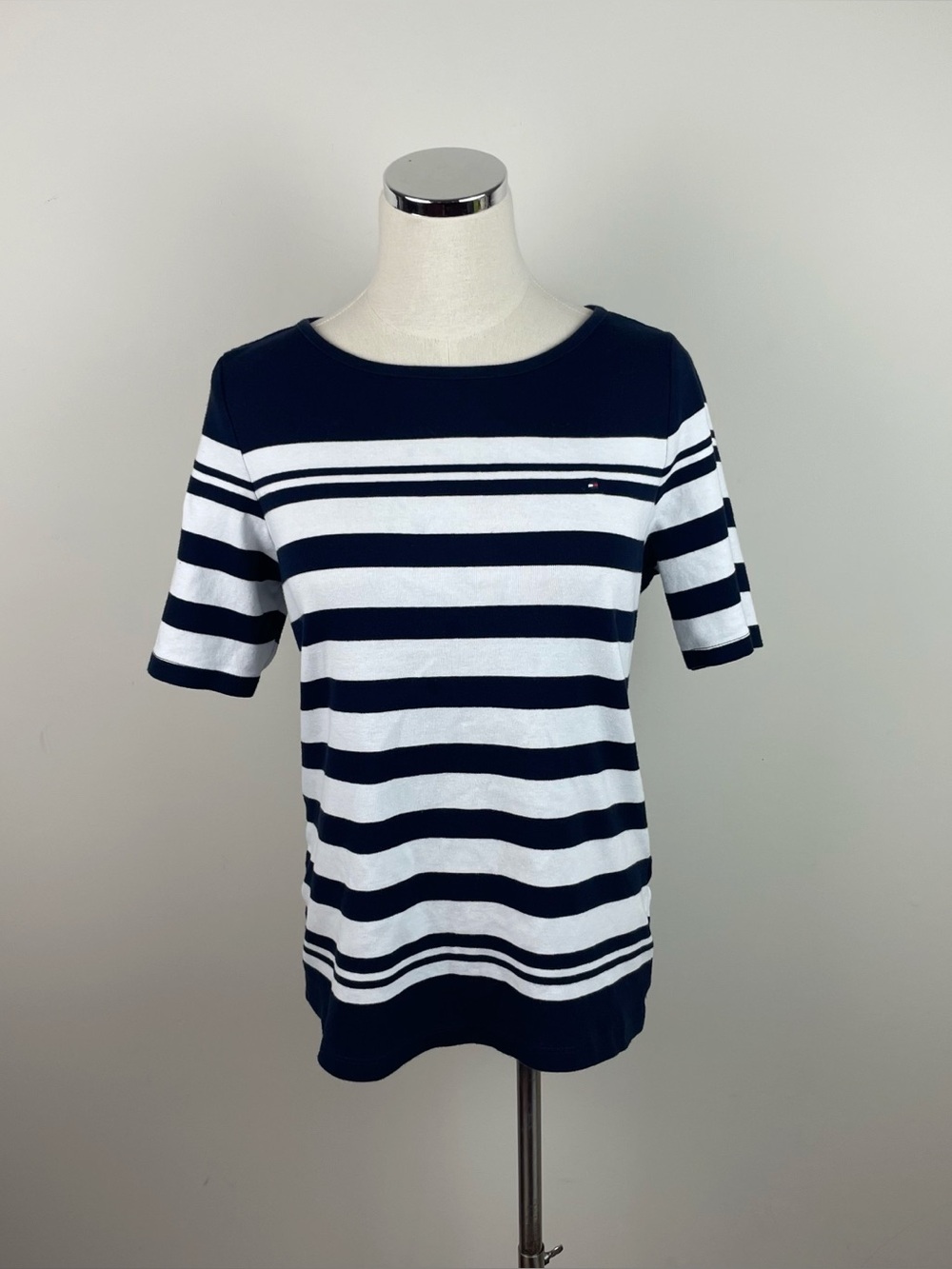Tommy Hilfiger Navy Blue White Stripe Short Sleeve Tee Shirt Top Women Large
